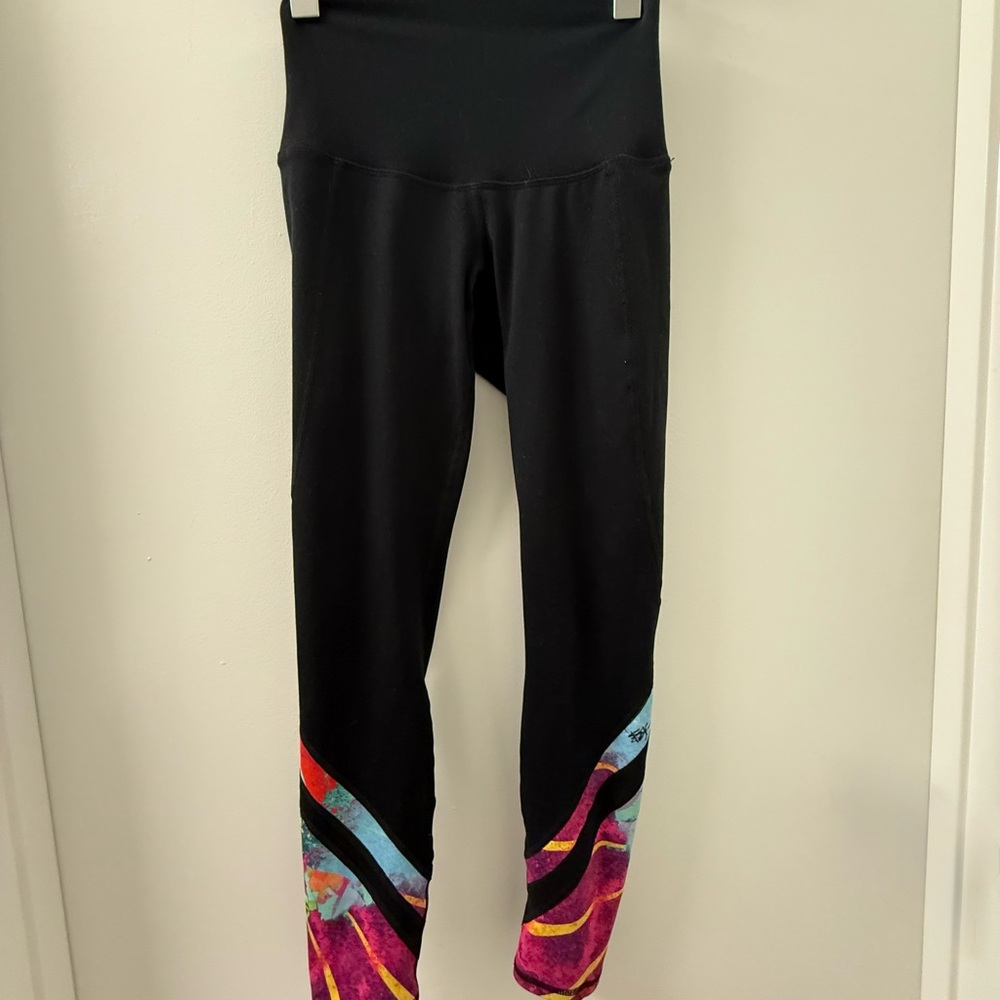 Beyond Yoga Black and Multicolor Leggings